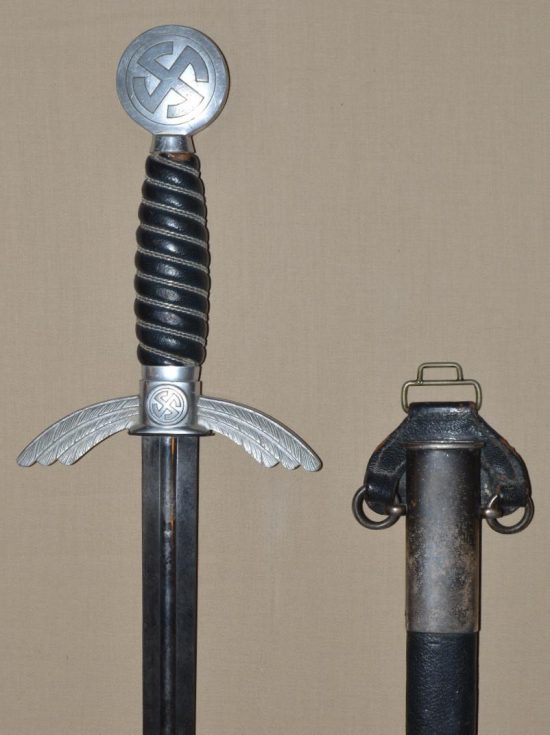 ﻿German WW2 Luftwaffe Officer’s Sword