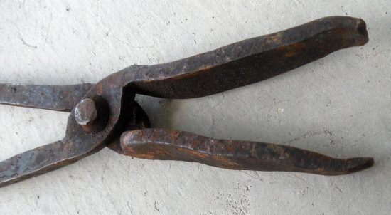 ﻿Rare 16th Century German Torture Pliers - Image 2