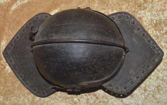 ﻿English Officer’s Lobster Tail Helmet, ca. 1640 - Image 6