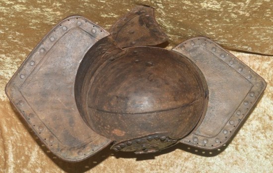 ﻿English Officer’s Lobster Tail Helmet, ca. 1640 - Image 7