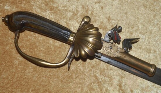 ﻿German Combination Hunting Sword/Flintlock Pistol, Mid-18th C - Image 3