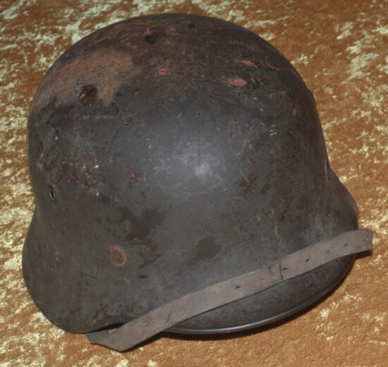 ﻿German WWII M40 Helmet with Provenance - Image 3