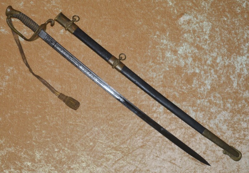 ﻿Fine Presentation Civil War M1852 Naval Officer’s Sword - Antique ...