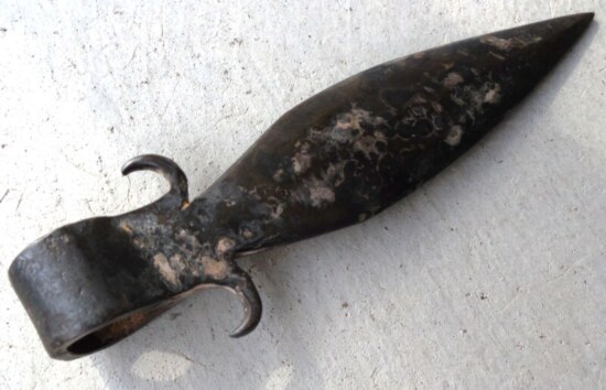 ﻿Rare Documented Iroquois Spontoon Tomahawk - Image 2