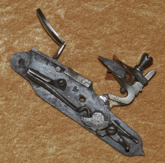 European Combination Axe/Flintlock Pistol, 18th C - Image 6