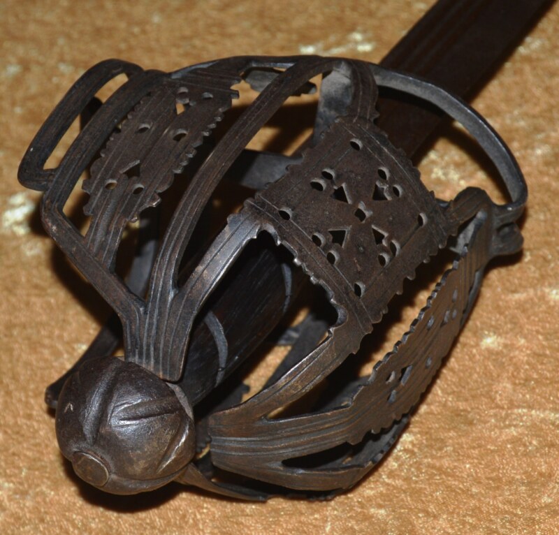 Scottish Basket-hilted Backsword, 2nd Quarter 18th C - Antique Weapon Store