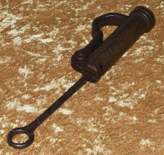 German Padlock with Key, 17th/18th C - Image 3