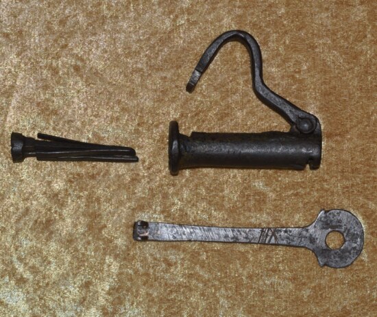 German Padlock with Key, 17th/18th C - Image 2