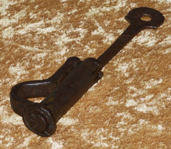 German Padlock with Key, 17th/18th C - Image 4