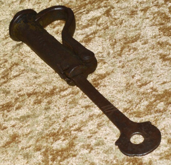 German Padlock with Key, 17th/18th C - Image 3
