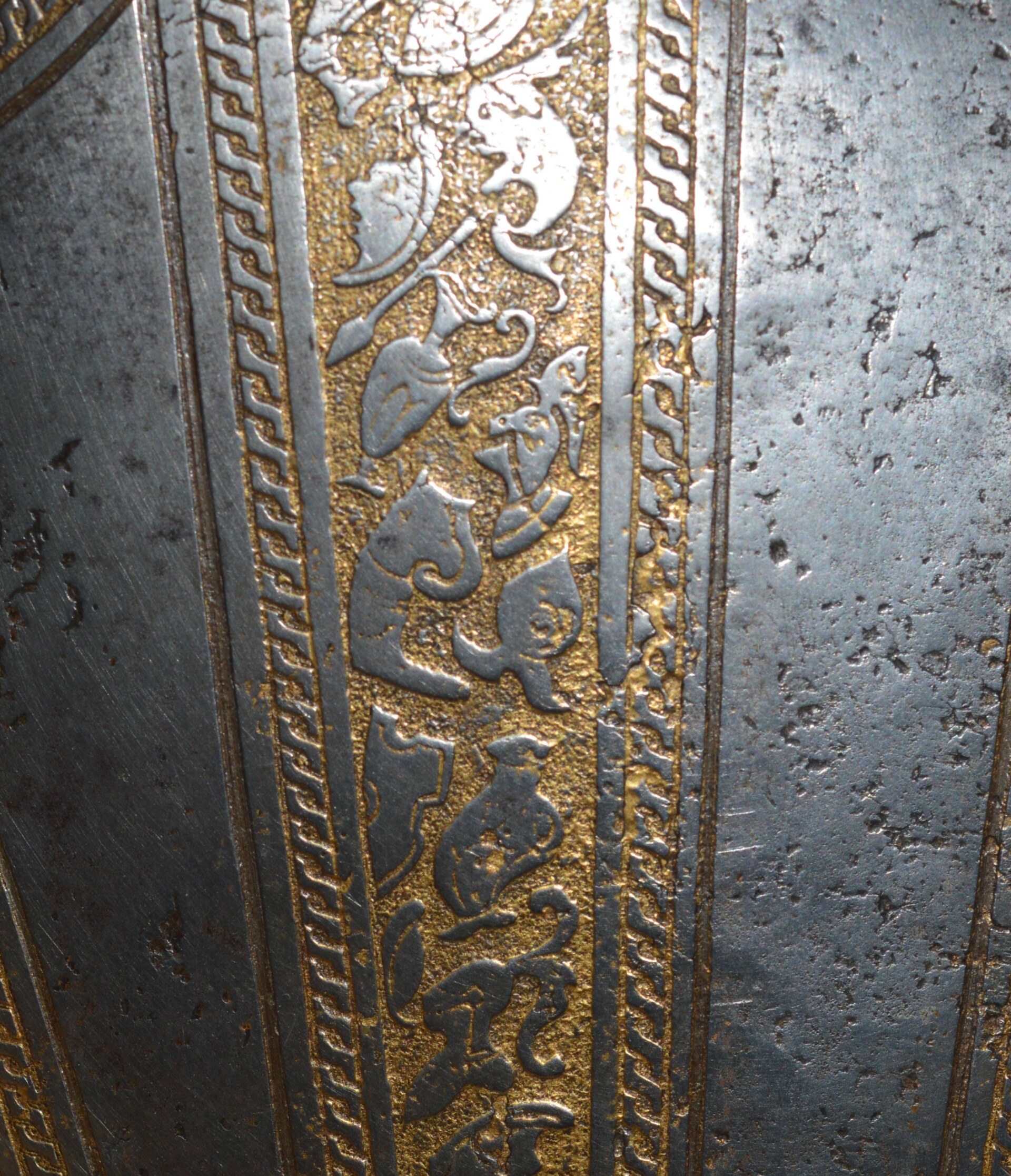 North Italian Etched and Gilt Breastplate, ca. 1580 - Image 3