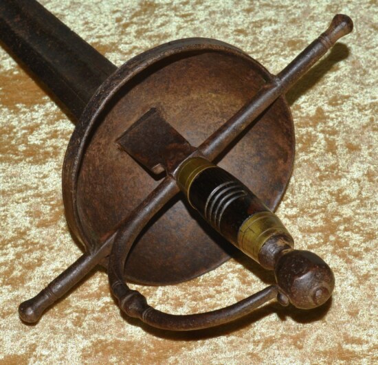 Scarce Portuguese Cuphilt Rapier/Broadsword, Mid-17th C - Image 3