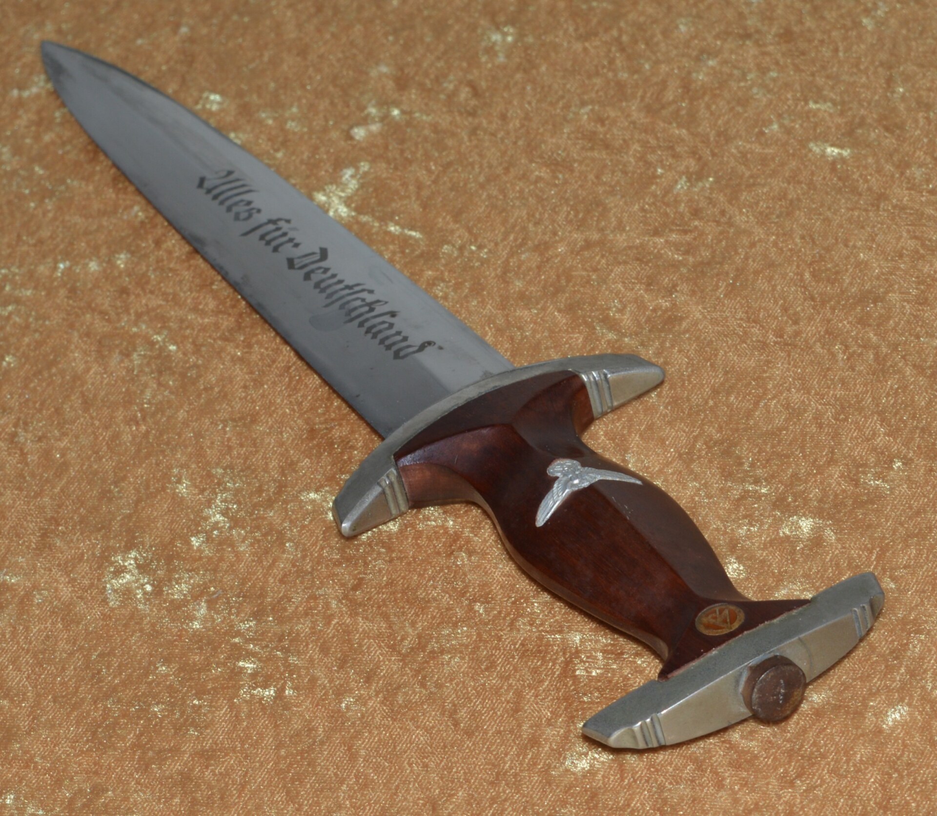 Nazi Model 1933 SA Dagger by F.W. Holler - Image 4