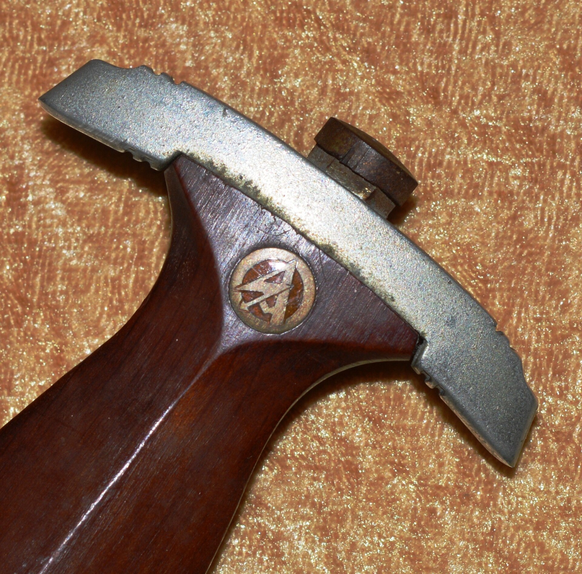 Nazi Model 1933 SA Dagger by F.W. Holler - Image 5