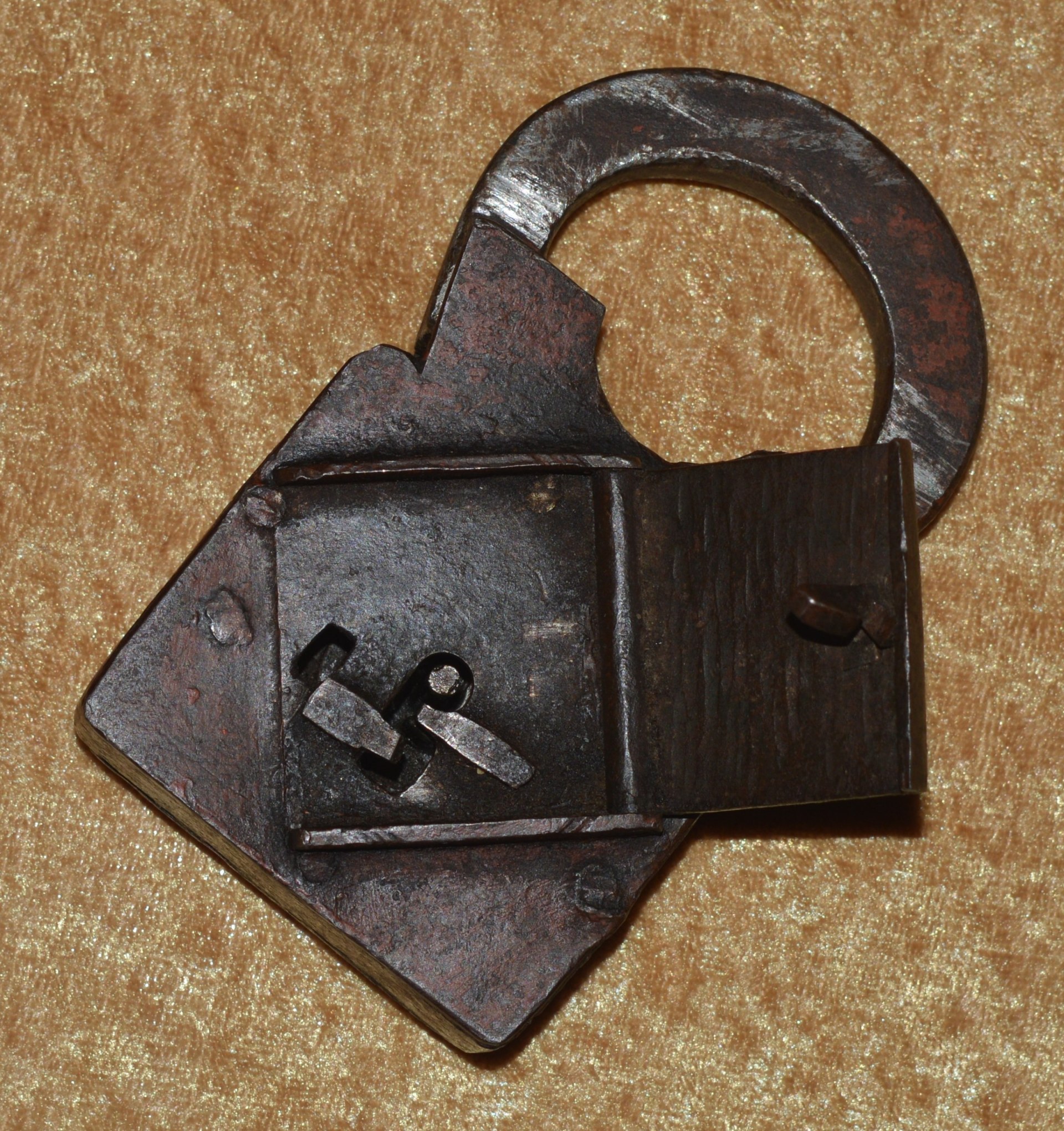 German Padlock with Key, 18th C - Image 4