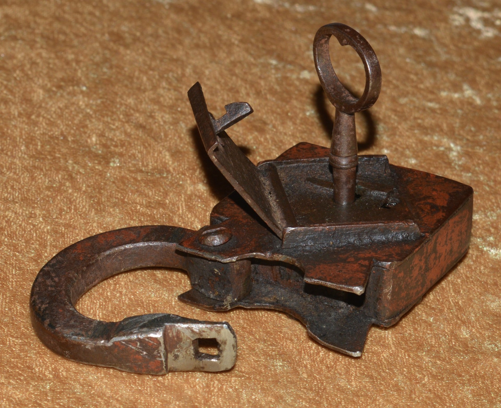 German Padlock with Key, 18th C - Image 6