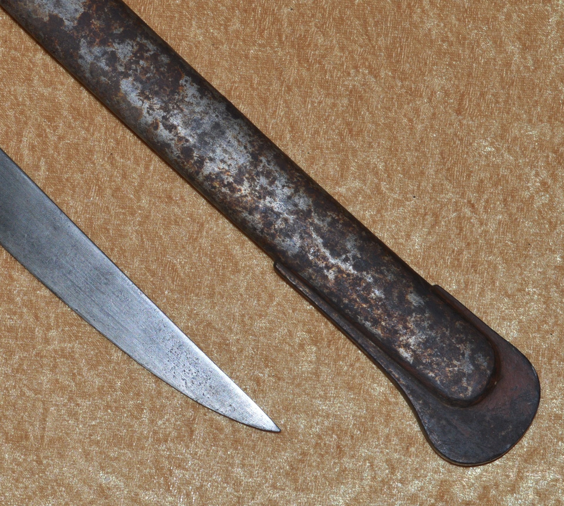 Confederate States Armory Cavalry Saber - Image 10