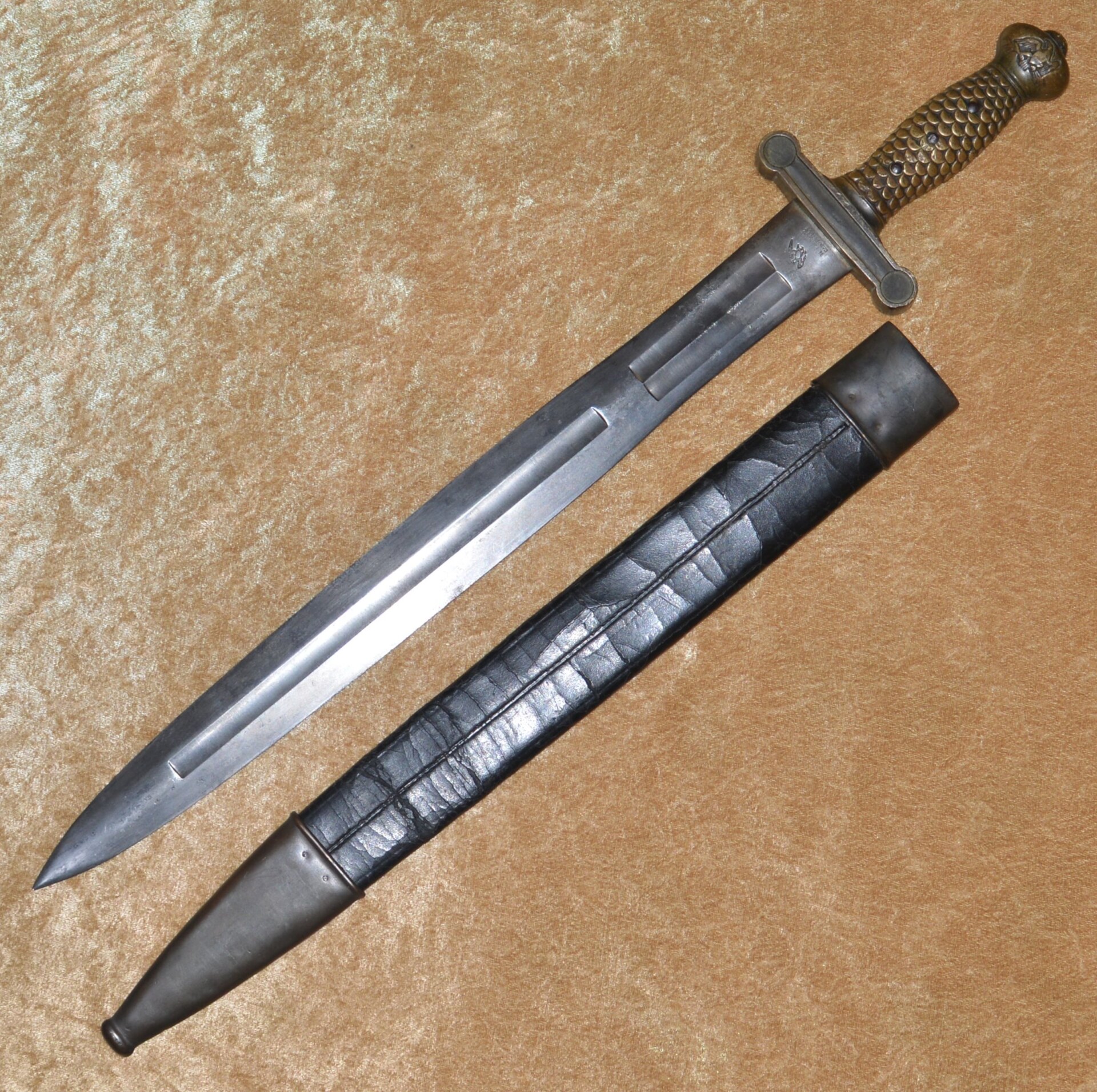 US M1832 Foot Artillery Sword by Ames - Image 2