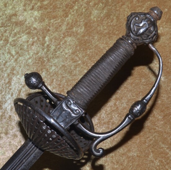 Half Shell Guard European Shell Guard Rapier, First Half 17th C - Antique Weapon Store