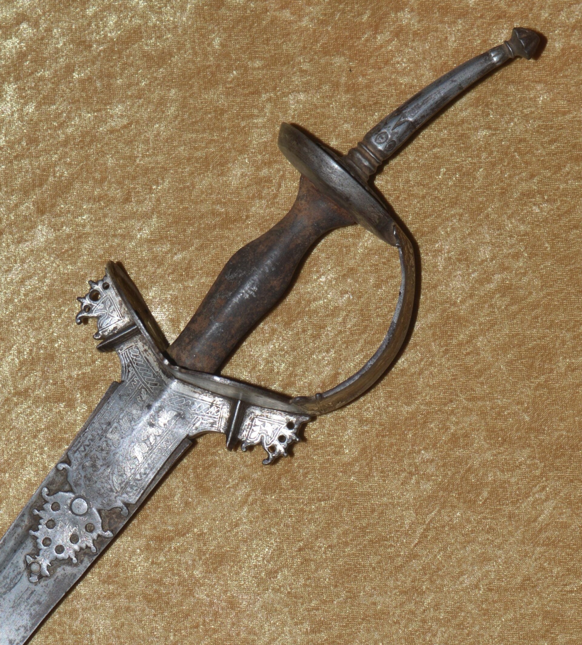Silver Inlaid Maratha (Indian) Firangi Sword, 17th/18th C