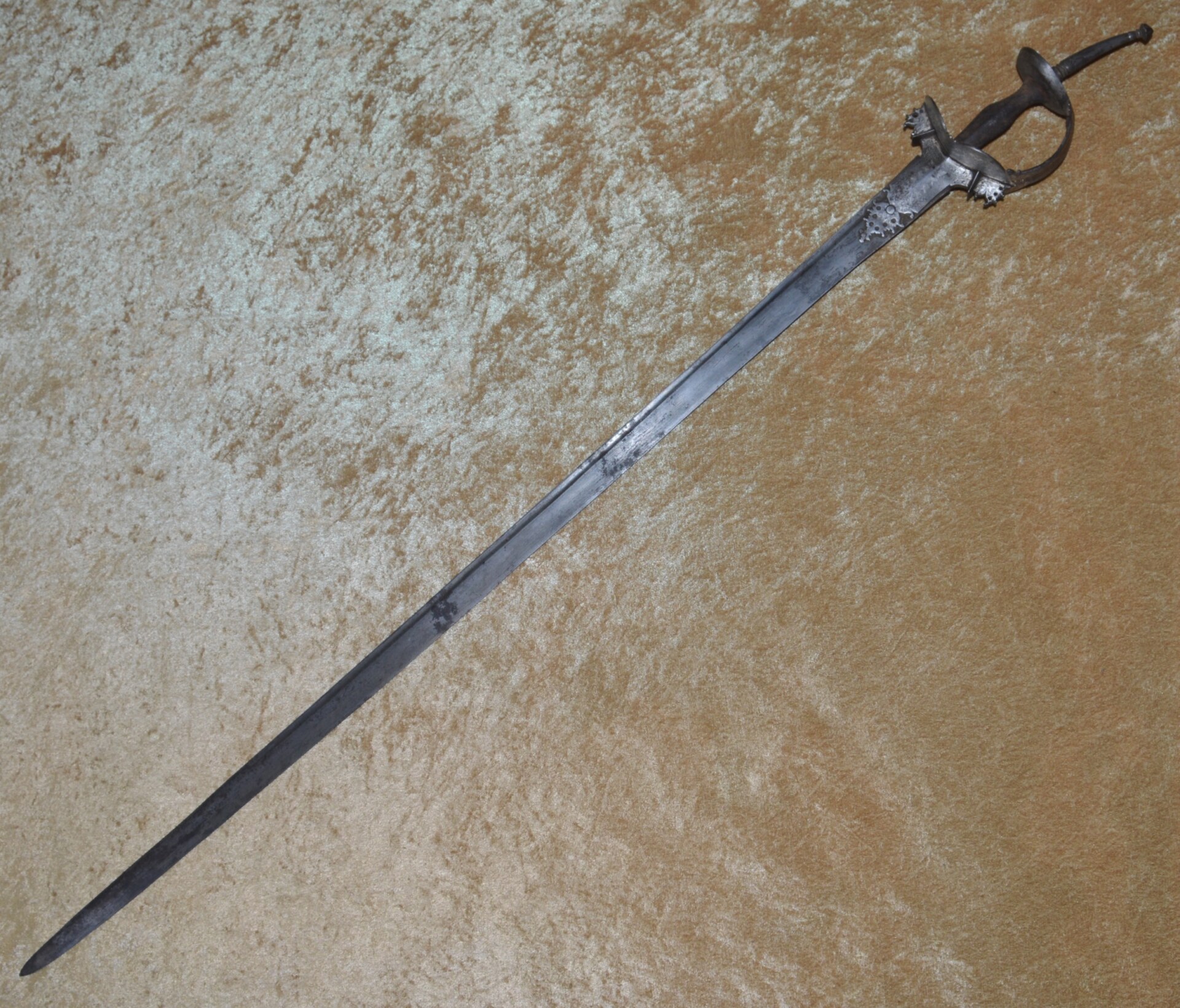 Silver Inlaid Maratha (Indian) Firangi Sword, 17th/18th C - Image 12