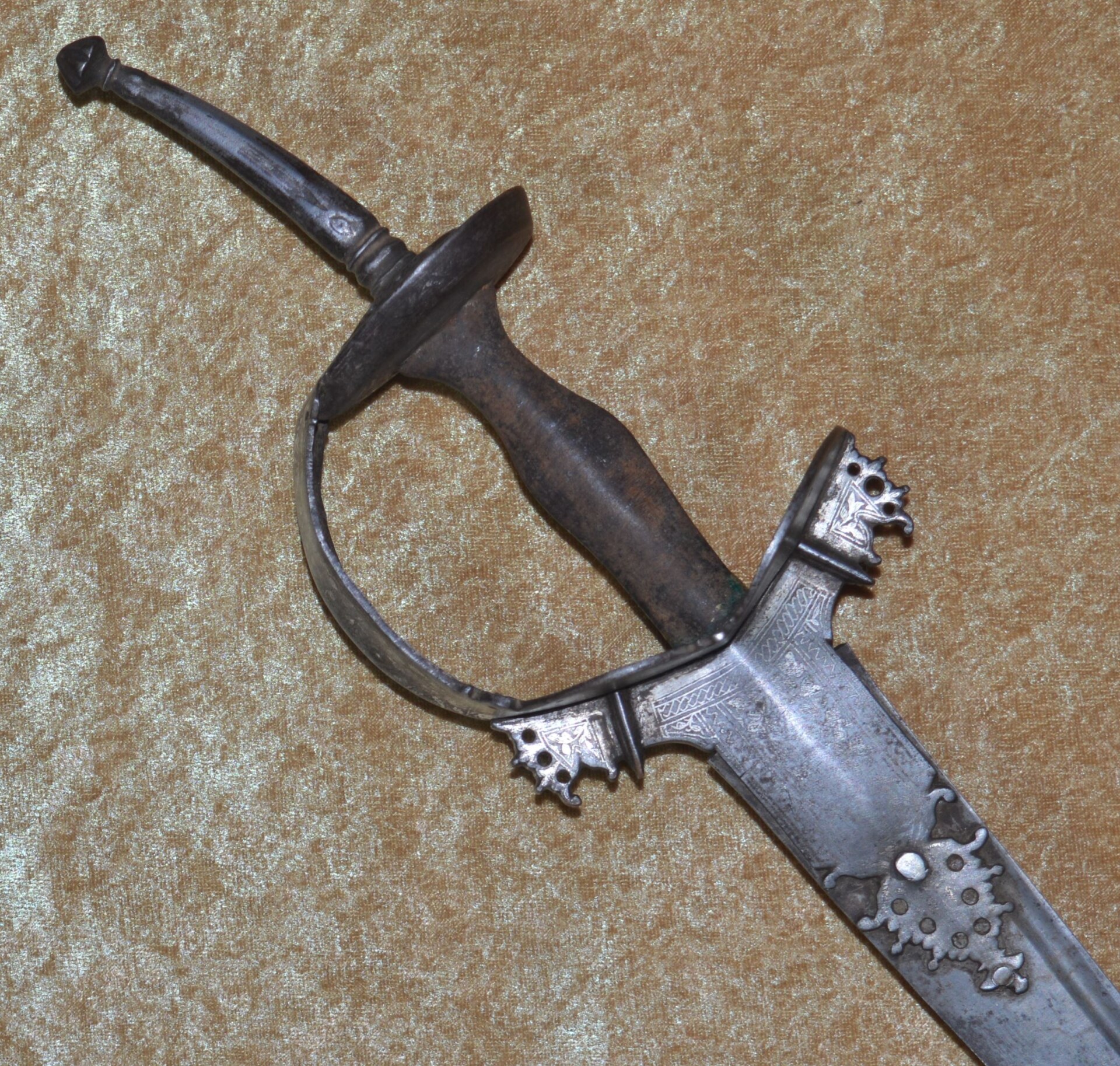 Silver Inlaid Maratha (Indian) Firangi Sword, 17th/18th C - Image 2