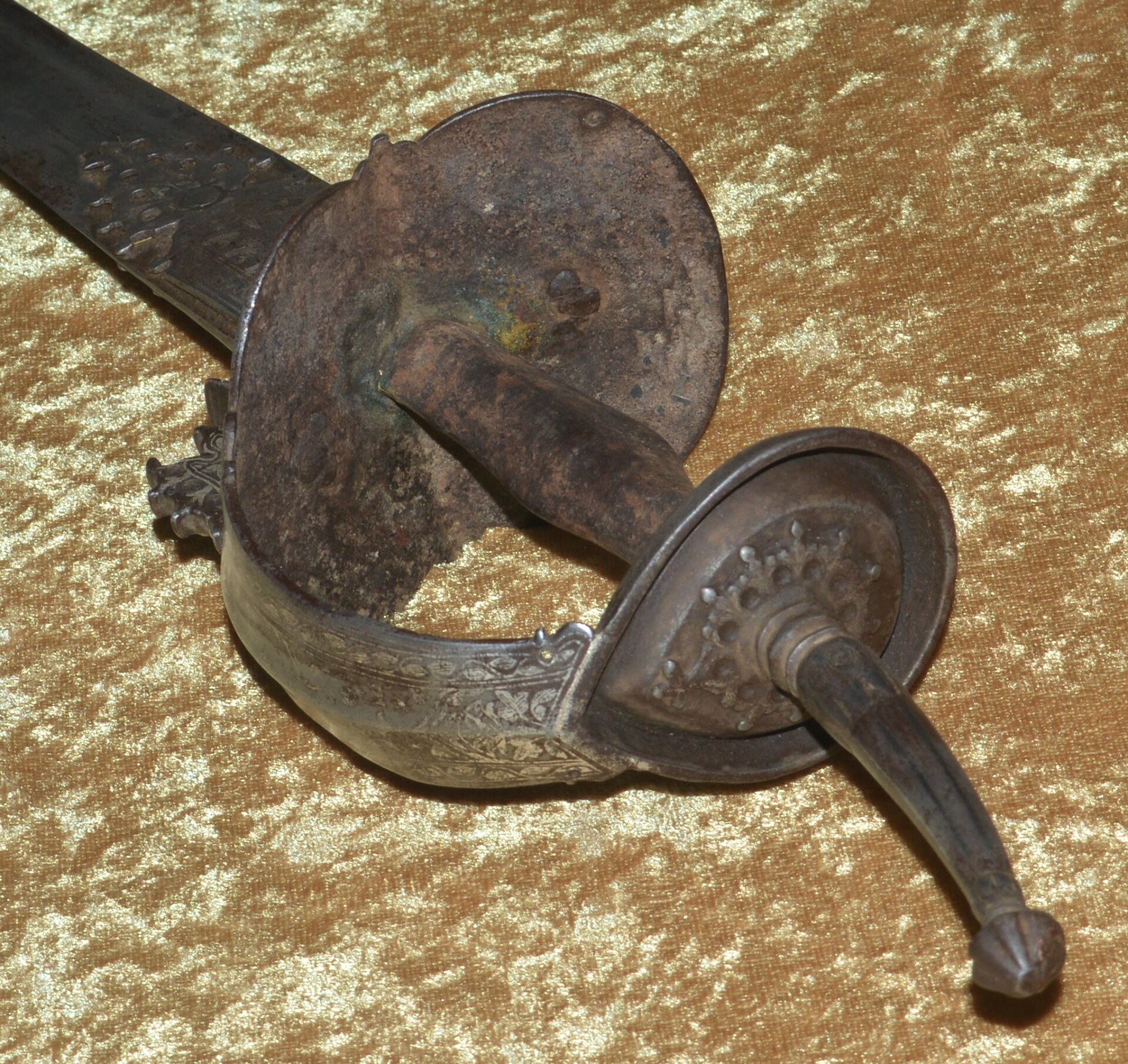 Silver Inlaid Maratha (Indian) Firangi Sword, 17th/18th C - Image 4