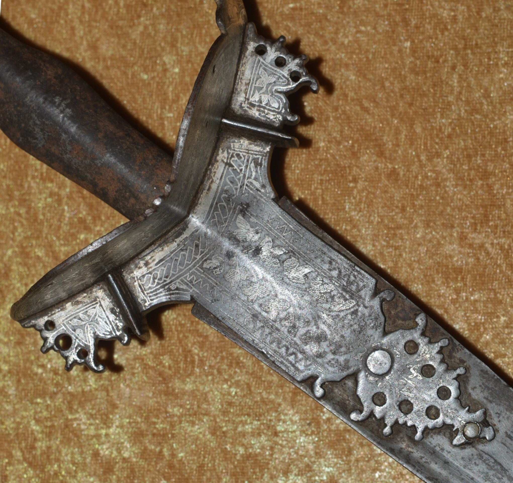 Silver Inlaid Maratha (Indian) Firangi Sword, 17th/18th C - Image 9