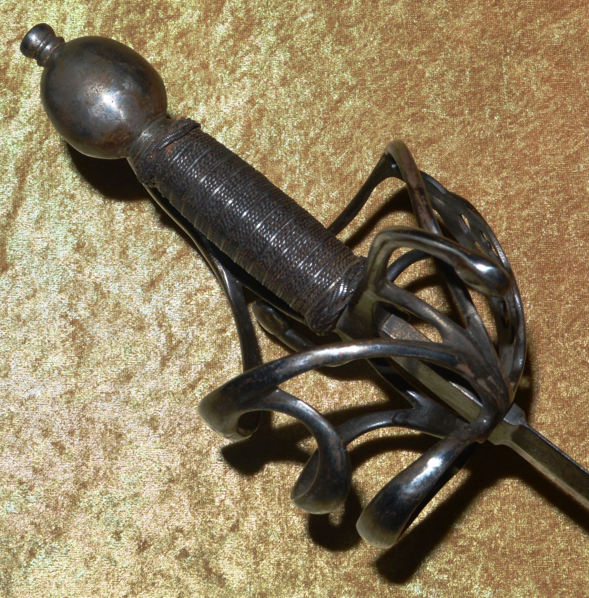 European Swept Hilt Rapier, First Half 17th C - Image 8