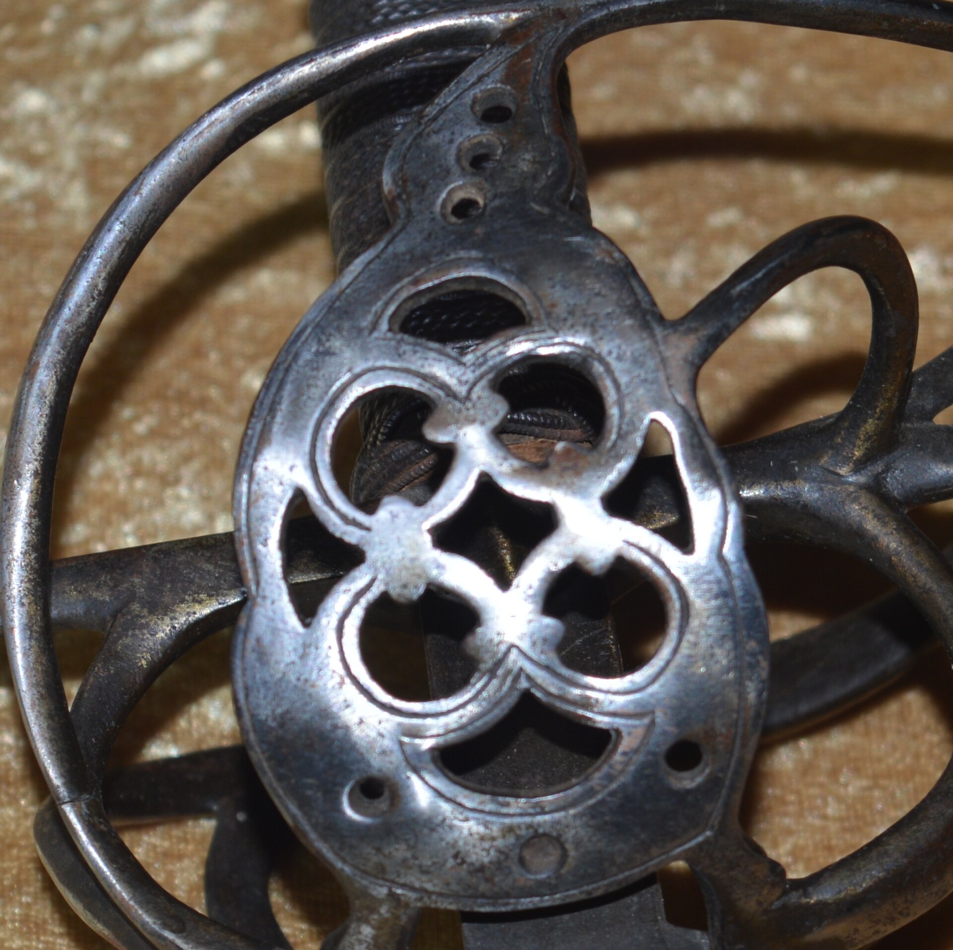 European Swept Hilt Rapier, First Half 17th C - Image 9