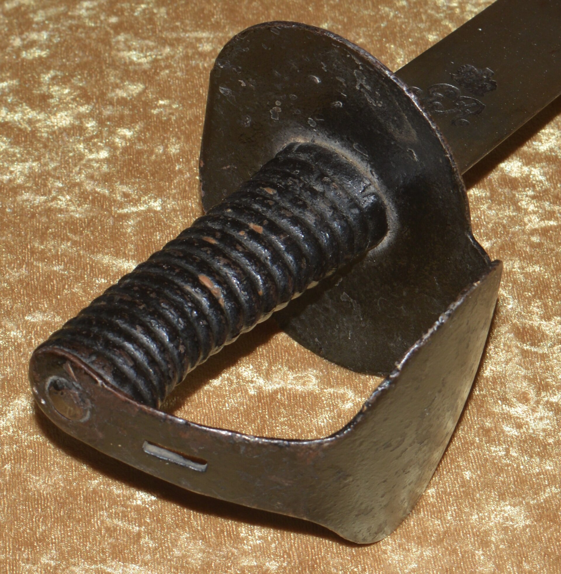 British 1804 Pattern Naval Cutlass - Image 4