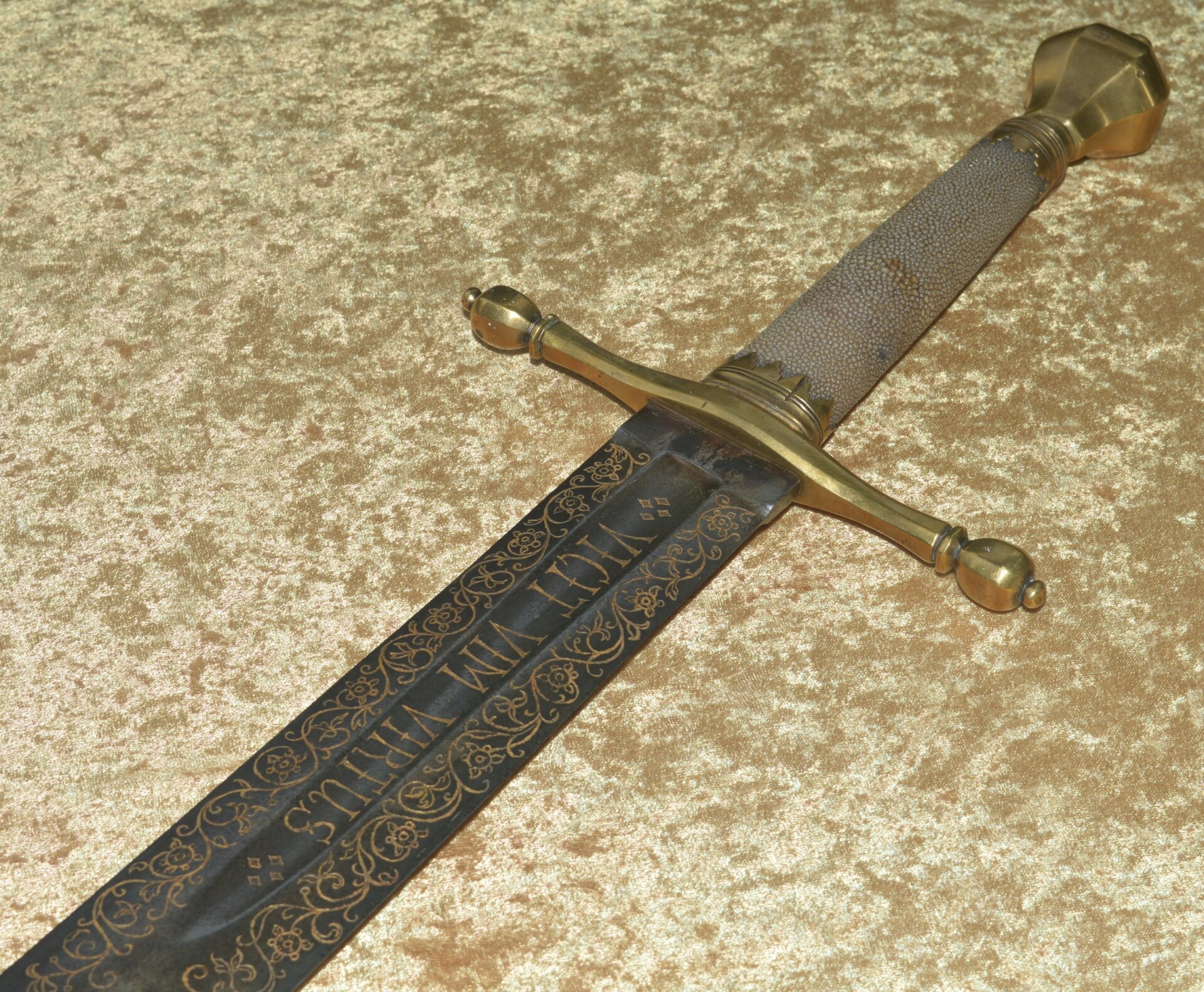 Fine and Historic Executioner Sword Made for the Dutch City of Haarlem, First Half 17th C - Image 5