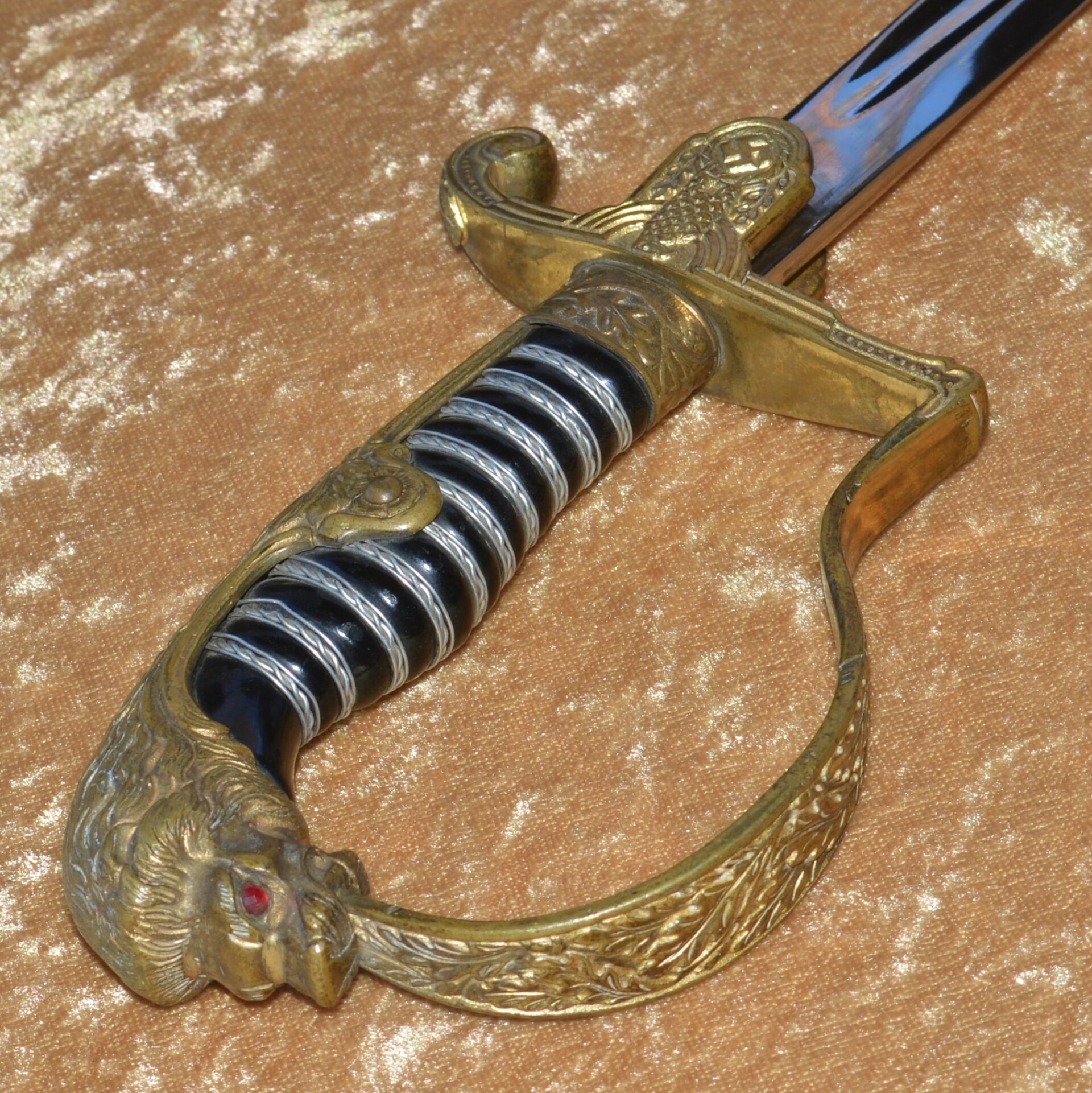 Nazi Army Officer’s Lion Head “Blucher” Pattern Sword - Image 4